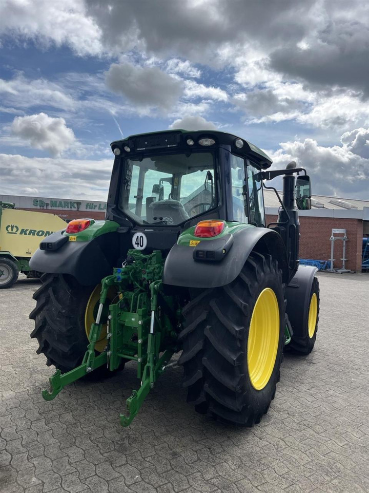 John Deere 6100M - Farm tractor: picture 5 John Deere 6100M - Farm tractor: picture 5