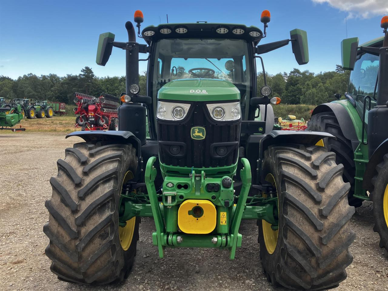 John Deere 6R 185 - Farm tractor: picture 3 John Deere 6R 185 - Farm tractor: picture 3