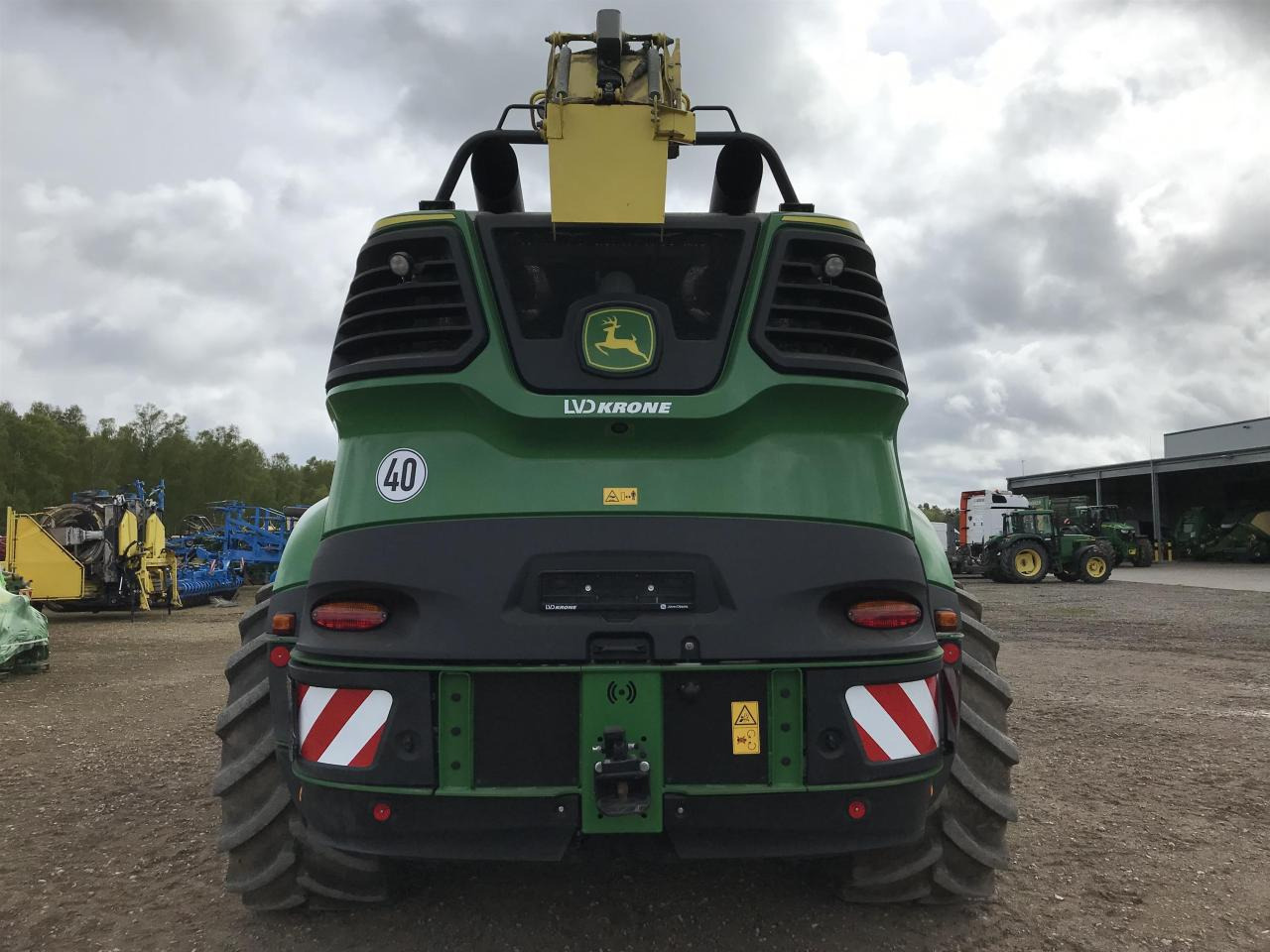 John Deere 9800i - Forage harvester: picture 4 John Deere 9800i - Forage harvester: picture 4