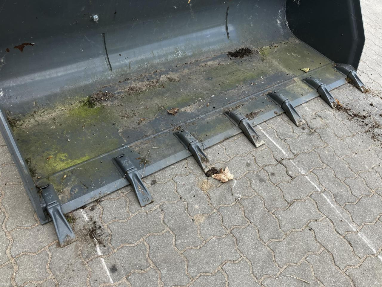 Kramer 2150 mm - Bucket: picture 3 Kramer 2150 mm - Bucket: picture 3