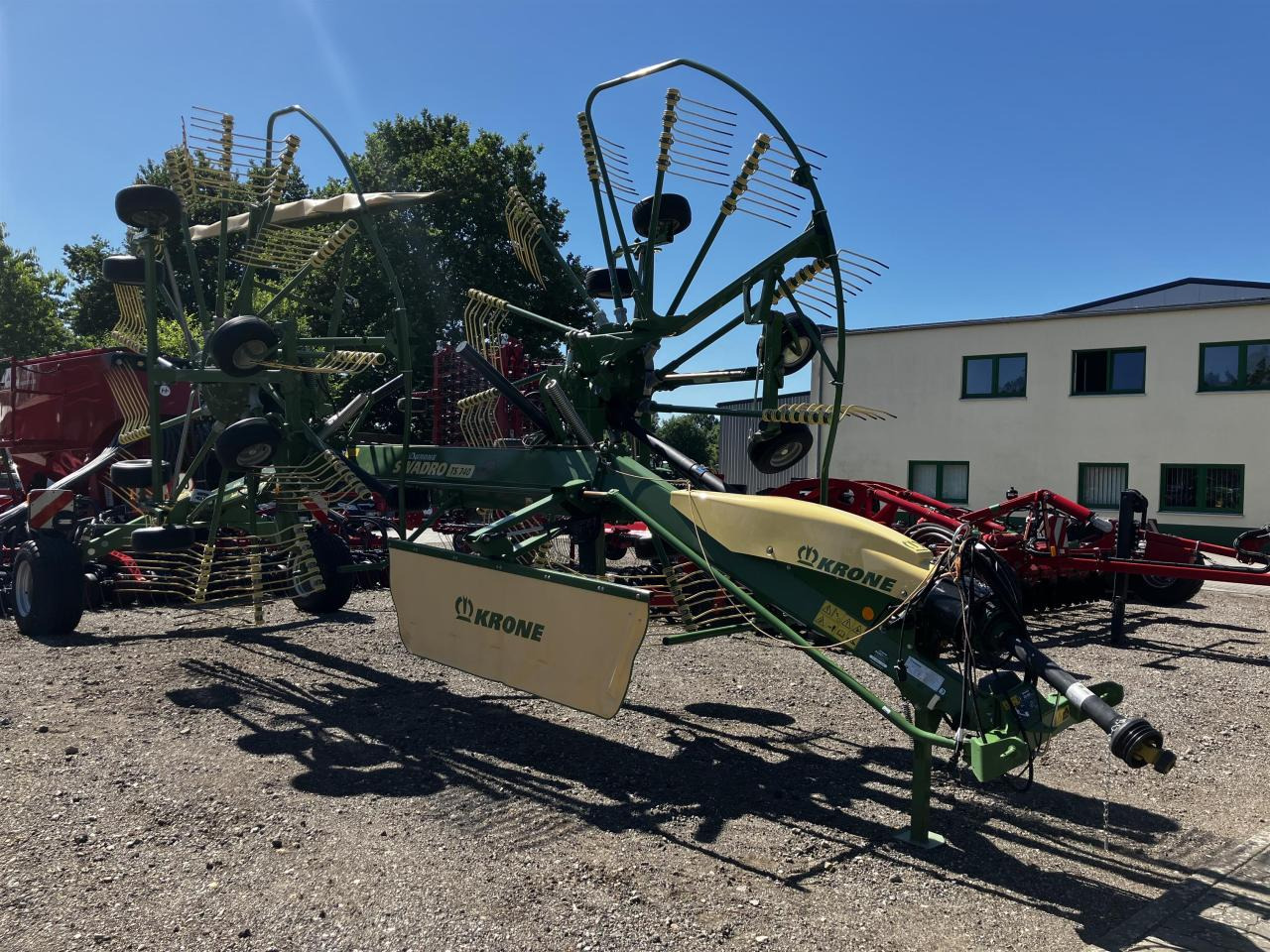 Krone Swadro TS 740 Twin - Tedder/ Rake: picture 2 Krone Swadro TS 740 Twin - Tedder/ Rake: picture 2