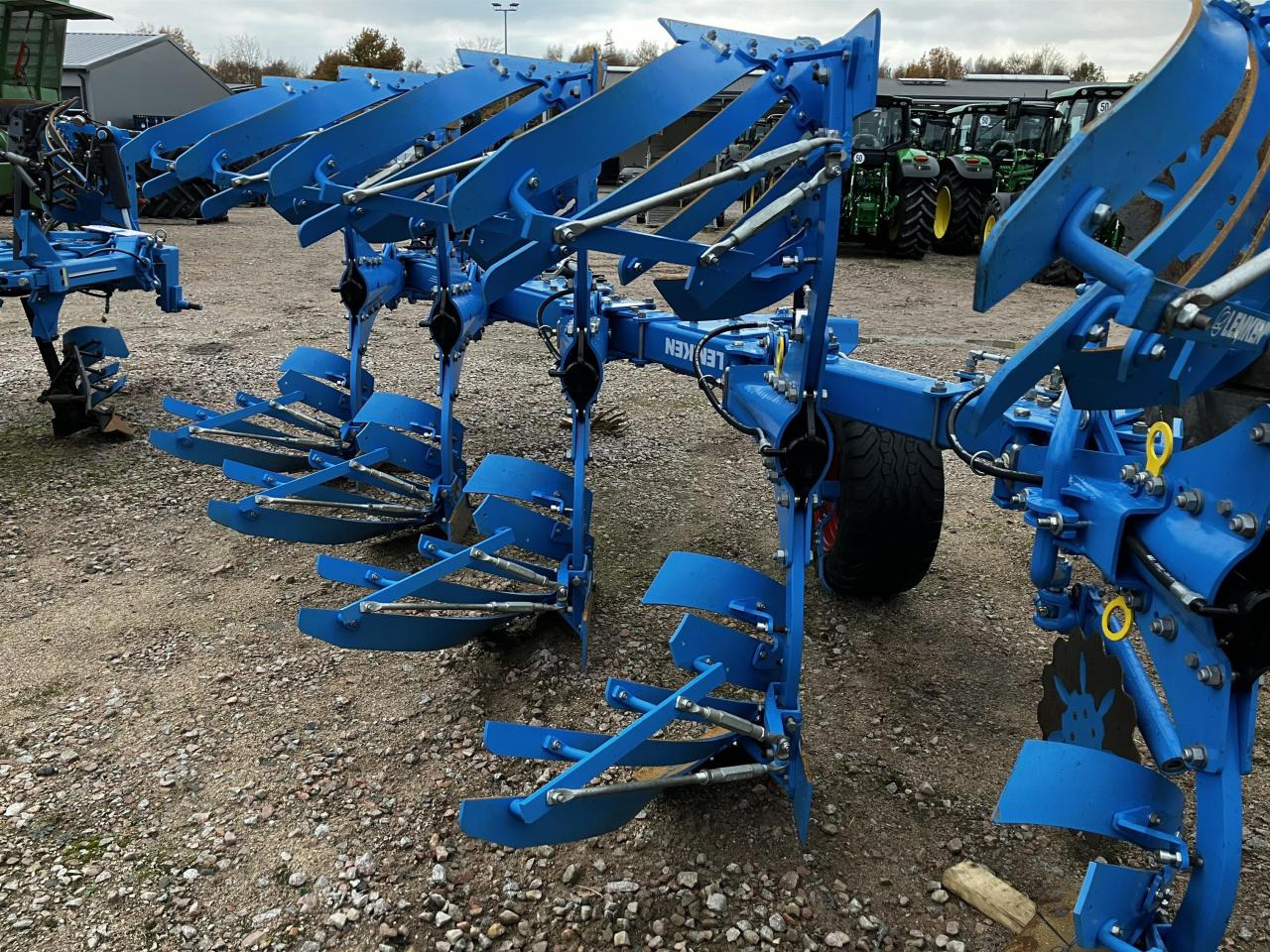 Lemken Juwel 8 M V U 5 L 100 - Plow: picture 5 Lemken Juwel 8 M V U 5 L 100 - Plow: picture 5