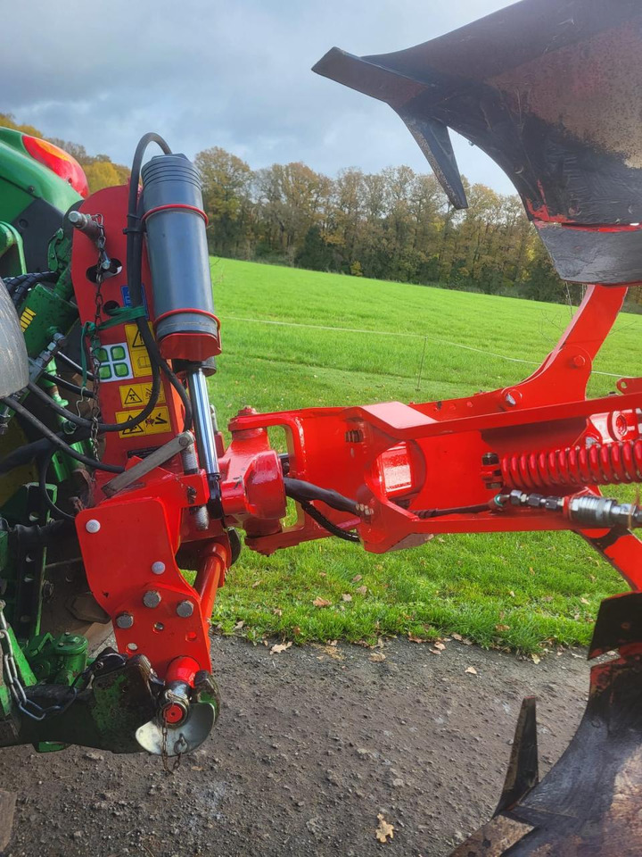 Plow Pöttinger Servo 35S: picture 7