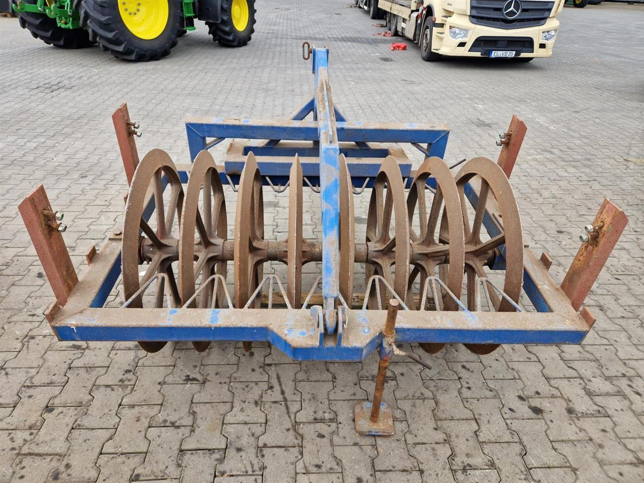 Tigges 1,50 mtr. - Farm roller: picture 1 Tigges 1,50 mtr. - Farm roller: picture 1