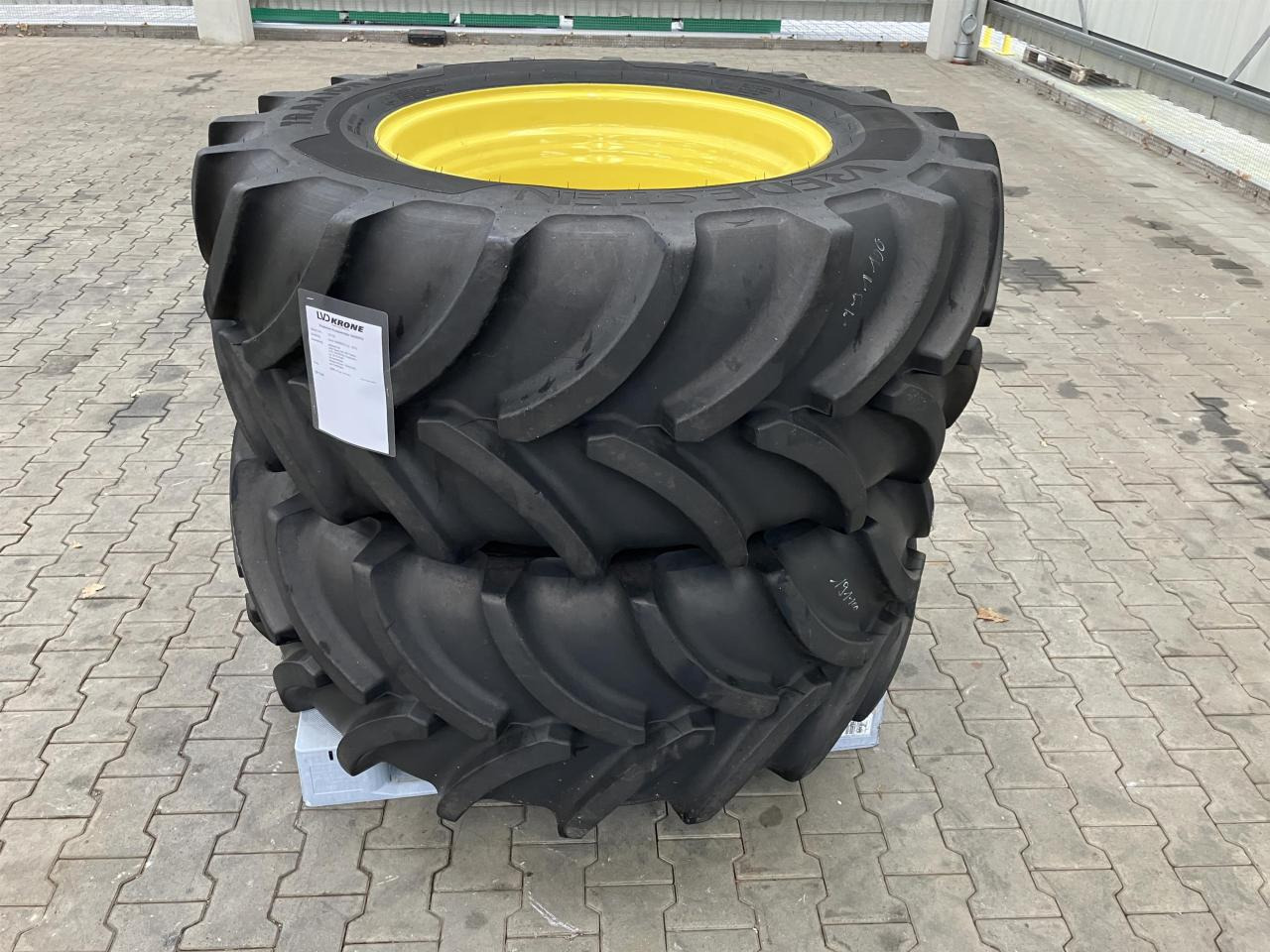 Vredestein 540/65R30 - Tire for Agricultural machinery: picture 3 Vredestein 540/65R30 - Tire for Agricultural machinery: picture 3