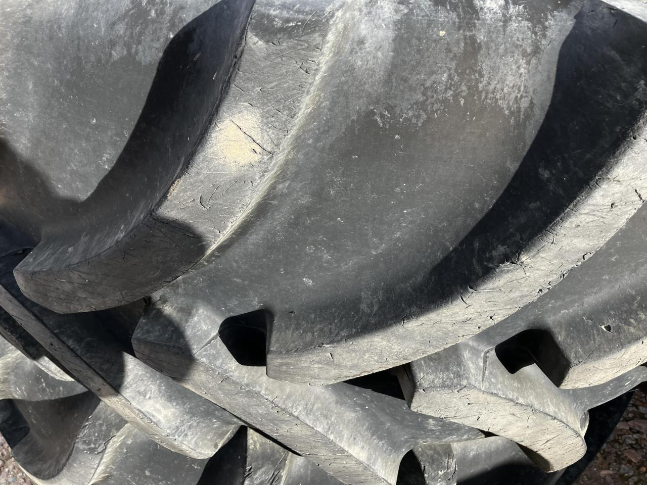 Vredestein 600/70R30 - Tire for Agricultural machinery: picture 3 Vredestein 600/70R30 - Tire for Agricultural machinery: picture 3