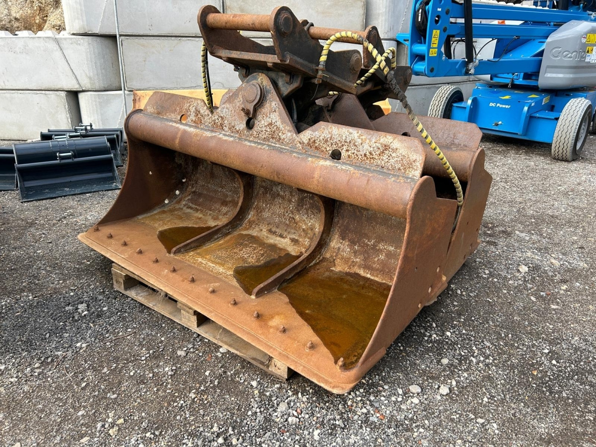Böschungslöffel S70 - Excavator bucket for Construction machinery: picture 2 Böschungslöffel S70 - Excavator bucket for Construction machinery: picture 2