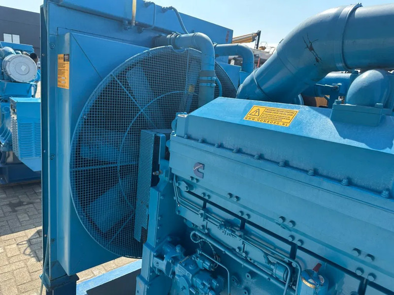 Generator set Cummins KTTA 19 G 450 kVA noodstroom generatorset as New ! 194 hours !: picture 6