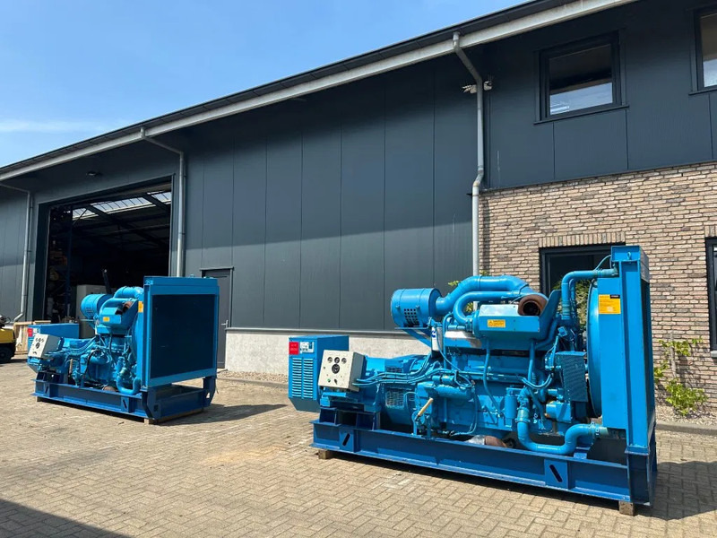 Generator set Cummins KTTA 19 G 450 kVA noodstroom generatorset as New ! 194 hours !: picture 5