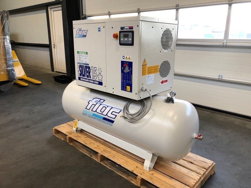 Fiac New Silver 15 / 500 Silent 11 kW 1430 L / min Elektrische Schroefcompressor met ketel - Air compressor: picture 3 Fiac New Silver 15 / 500 Silent 11 kW 1430 L / min Elektrische Schroefcompressor met ketel - Air compressor: picture 3