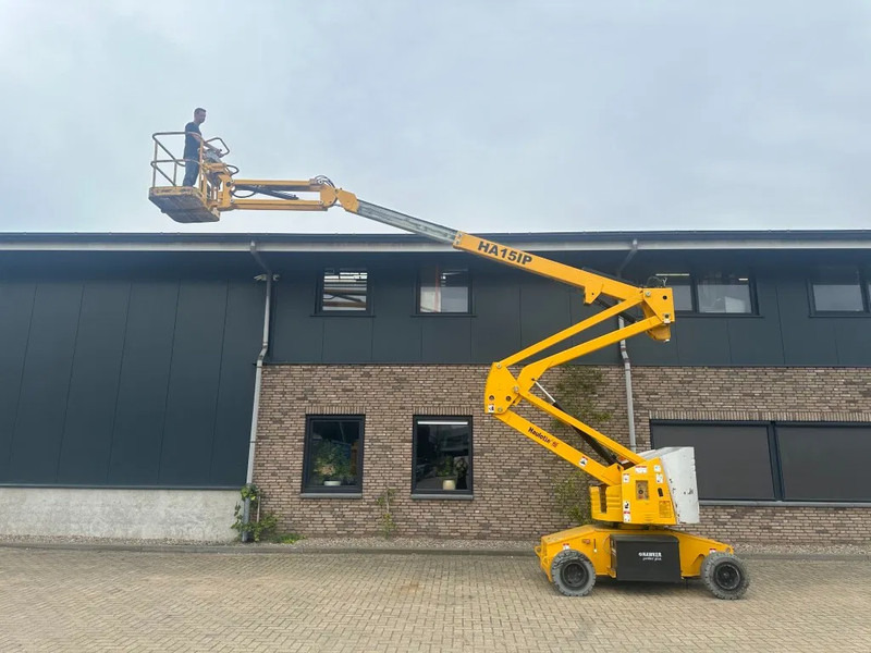 Haulotte HA15IP 15 meter werkhoogte Knikarm Elektra Hoogwerker as New ! Accu 2020 - Articulated boom: picture 2 Haulotte HA15IP 15 meter werkhoogte Knikarm Elektra Hoogwerker as New ! Accu 2020 - Articulated boom: picture 2
