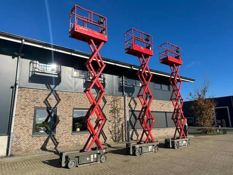 Haulotte Optimum 8 Elektra Schaarhoogwerker 7.8 meter Werkhoogte 427 Hours ! - Scissor lift: picture 1 Haulotte Optimum 8 Elektra Schaarhoogwerker 7.8 meter Werkhoogte 427 Hours ! - Scissor lift: picture 1