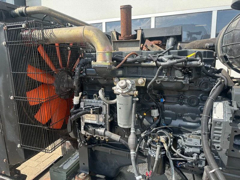 Generator set Himoinsa Iveco NEF 60 TE2 Stamford 200 kVA generatorset: picture 9