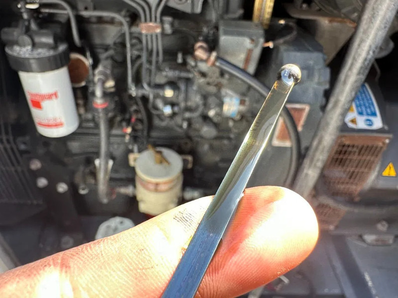 Generator set Iveco FPT NEF45 SM1A.A004 Stamford 60 kVA Silent Rental generatorset: picture 12