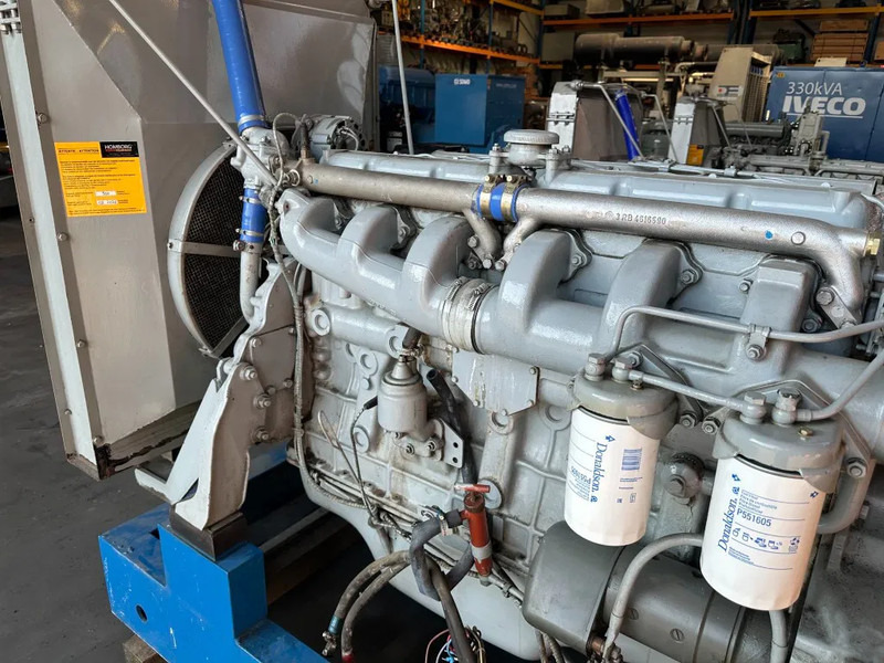 Generator set Iveco Fiat Aifo 821 SI 200 kVA noodstroom generatorset 351 hours !: picture 15
