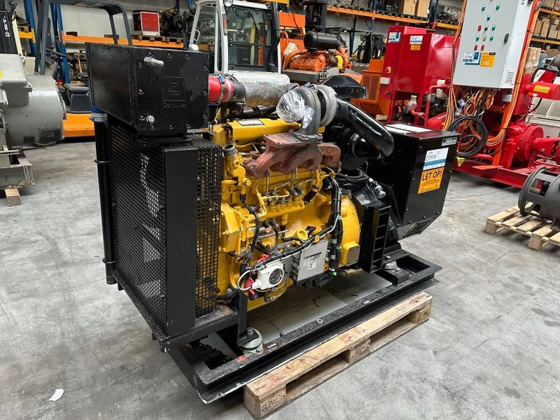 John Deere 4045 HFG 82 Stamford 71.5 kVA Marine generatorset - Generator set: picture 2 John Deere 4045 HFG 82 Stamford 71.5 kVA Marine generatorset - Generator set: picture 2