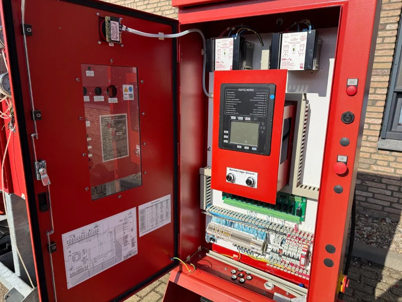 John Deere 6068 HF 120 Armstrong 452 m3 / h Diesel Waterpomp brandschade - Water pump: picture 5 John Deere 6068 HF 120 Armstrong 452 m3 / h Diesel Waterpomp brandschade - Water pump: picture 5