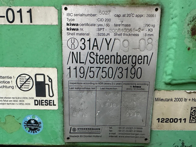Kiwa IBC Steenbergen 2000 liter Dieseltank met handpomp Milieutank - Storage tank: picture 4 Kiwa IBC Steenbergen 2000 liter Dieseltank met handpomp Milieutank - Storage tank: picture 4