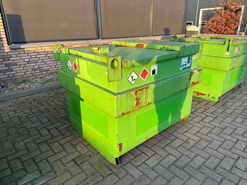 Kiwa IBC Steenbergen 750 liter Dieseltank met Handpomp Milieutank - Shipping container: picture 5 Kiwa IBC Steenbergen 750 liter Dieseltank met Handpomp Milieutank - Shipping container: picture 5