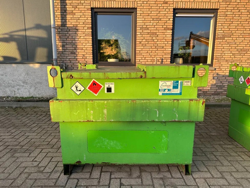 Kiwa IBC Steenbergen 750 liter Dieseltank met Handpomp Milieutank - Shipping container: picture 1 Kiwa IBC Steenbergen 750 liter Dieseltank met Handpomp Milieutank - Shipping container: picture 1