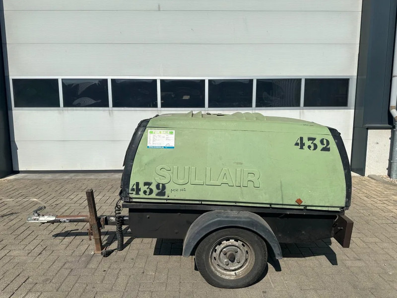 Kubota V2203 Sullair K65 Mobiele Diesel Compressor 3.7 m3 / min 30 kW 7 Bar - Air compressor: picture 1 Kubota V2203 Sullair K65 Mobiele Diesel Compressor 3.7 m3 / min 30 kW 7 Bar - Air compressor: picture 1