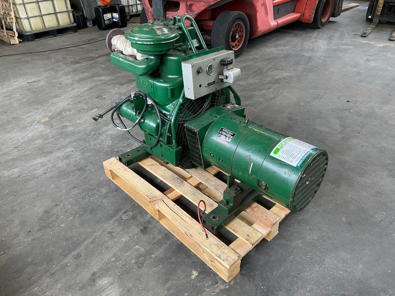 Lister HR2A - 16 kVA generatorset - Generator set: picture 5 Lister HR2A - 16 kVA generatorset - Generator set: picture 5
