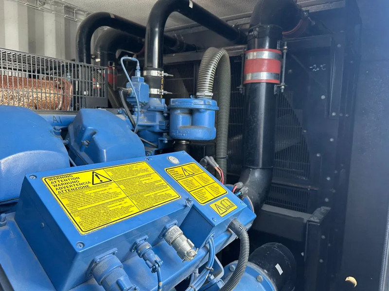 Generator set SDMO Perkins Leroy Somer 1460 kVA Silent generatorset Powerplant in 40 ft container: picture 19