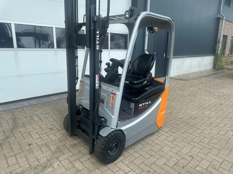 Still RX50-15 1.5 ton Triplex Freelift Sideshift Elektra Heftruck accu 2023 ! - Electric forklift: picture 2 Still RX50-15 1.5 ton Triplex Freelift Sideshift Elektra Heftruck accu 2023 ! - Electric forklift: picture 2