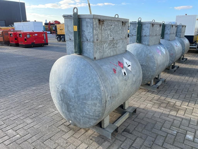 Dieseltank Rietberg 1000 liter Dieseltank Gegalvaniseerd IBC - Storage tank: picture 4 Dieseltank Rietberg 1000 liter Dieseltank Gegalvaniseerd IBC - Storage tank: picture 4