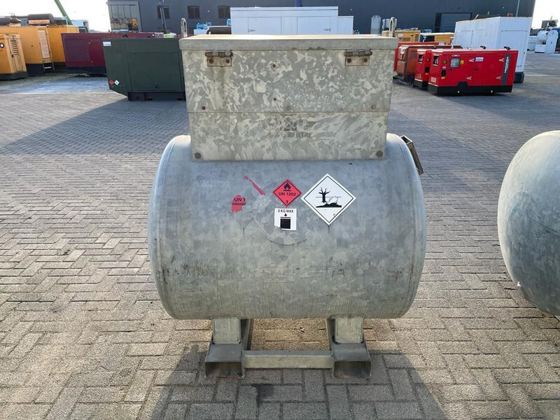 Dieseltank Rietberg 1000 liter Dieseltank Gegalvaniseerd IBC - Storage tank: picture 2 Dieseltank Rietberg 1000 liter Dieseltank Gegalvaniseerd IBC - Storage tank: picture 2