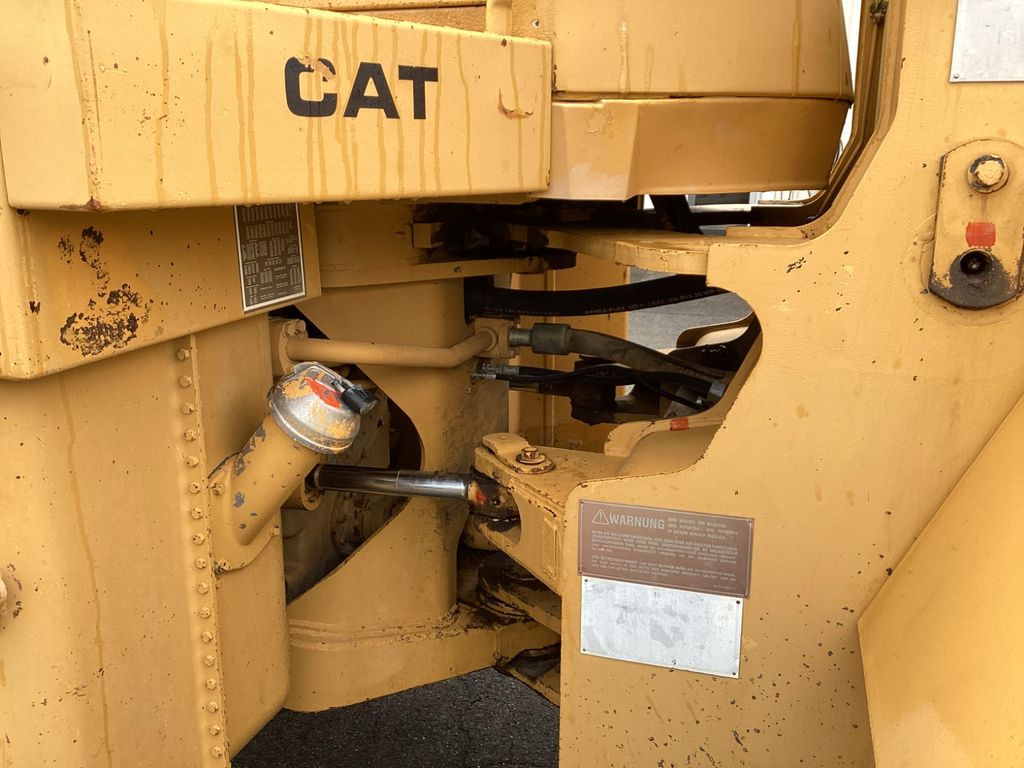 Wheel loader CAT 966D 966 D: picture 13