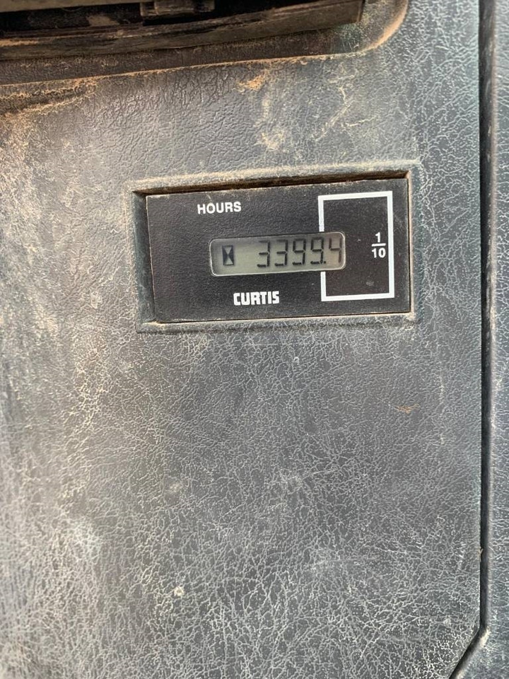 Hyundai Robex 80 CR-9A - Mini excavator: picture 3 Hyundai Robex 80 CR-9A - Mini excavator: picture 3