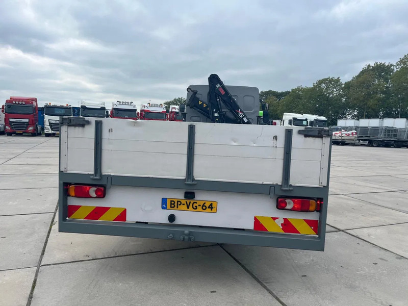 Crane truck, Dropside/ Flatbed truck DAF LF 45 FA: picture 13