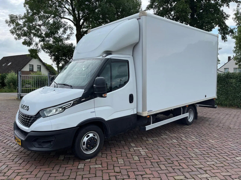 Iveco Daily 35C16 Achterdeuren nieuwe motor +distributieriem bij 253480 KM op 02-05-2024 - Box van, Combi van: picture 1 Iveco Daily 35C16 Achterdeuren nieuwe motor +distributieriem bij 253480 KM op 02-05-2024 - Box van, Combi van: picture 1