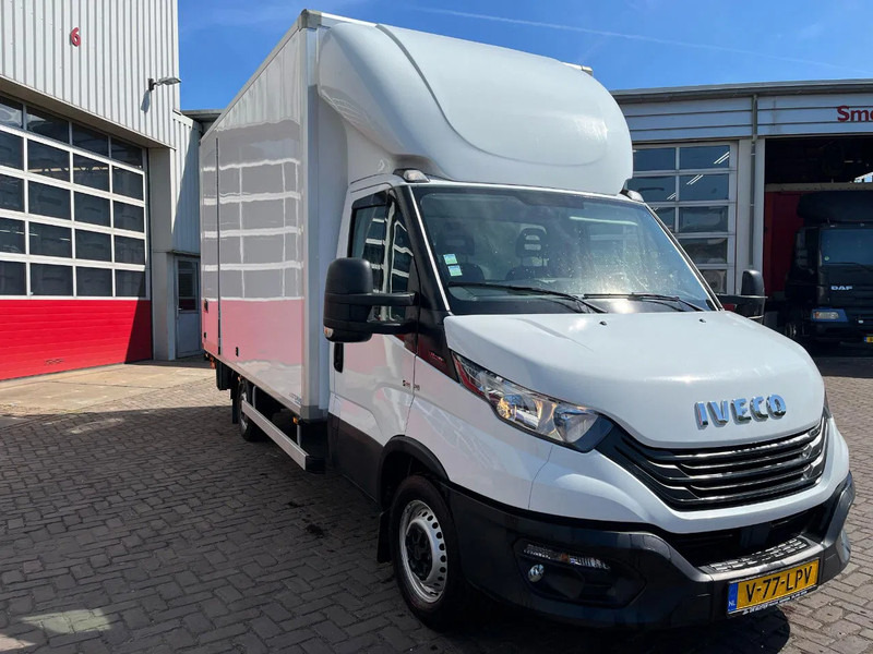 Iveco Daily 35S18 EURO 6 - Box van: picture 3 Iveco Daily 35S18 EURO 6 - Box van: picture 3