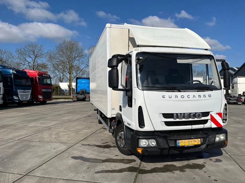 Iveco EuroCargo 75 E21 MANUAL - Box truck: picture 3 Iveco EuroCargo 75 E21 MANUAL - Box truck: picture 3