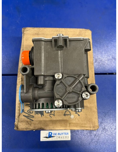 Mercedes-Benz EBS ventiel A0004291124 - Brake parts: picture 4 Mercedes-Benz EBS ventiel A0004291124 - Brake parts: picture 4