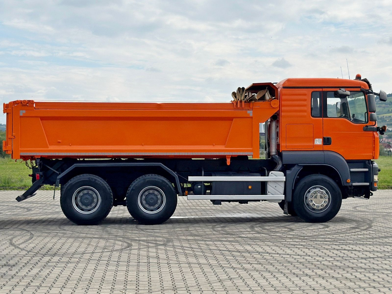 Tipper, Crane truck MAN TGA 33.440 * KIPPER 5,10 m + BORDMATIC / 6x4*TOP: picture 7