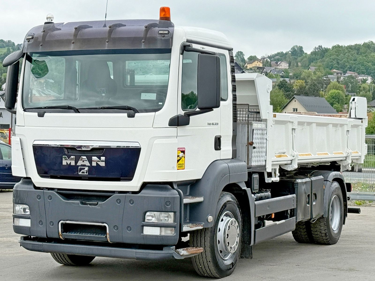 MAN TGS 18.320 * KIPPER 4,95m + BORDMATIC*TOPZUSTAND on lease MAN TGS 18.320 * KIPPER 4,95m + BORDMATIC*TOPZUSTAND: picture 6