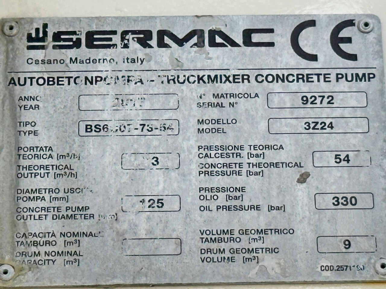 Concrete pump truck Mercedes-Benz AROCS 3743 * Betonpumpe + FUNK * 8x4 * TOP: picture 12