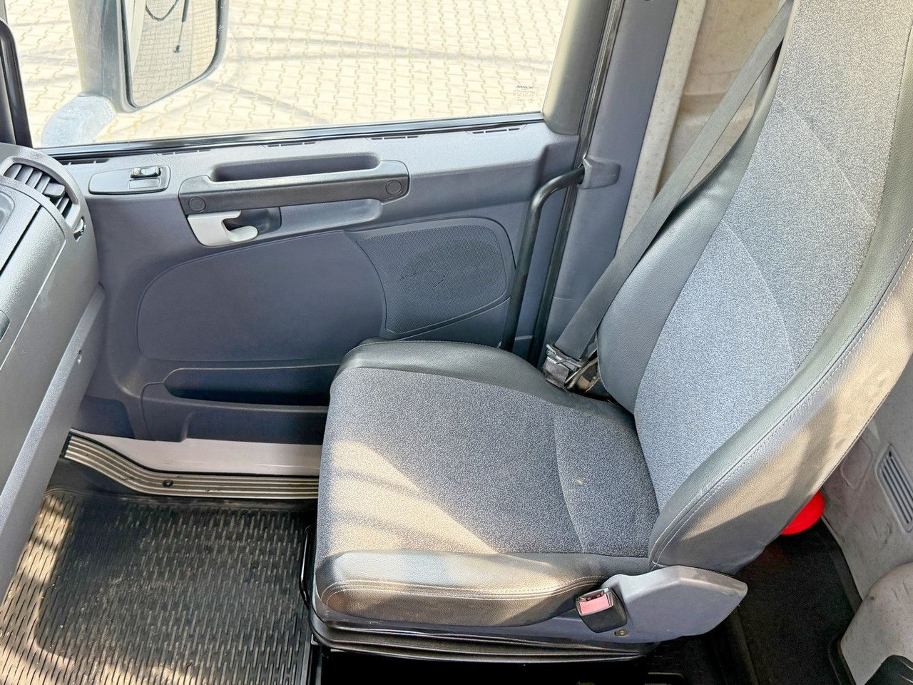 Crane truck Scania R 420 PRITSCHE 6,47 m * PK 44002/FUNK * 8x4 /TOP: picture 10