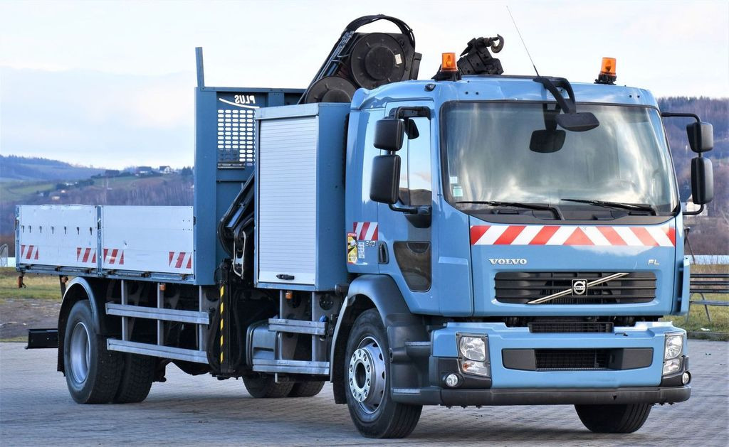 Volvo FL 240 Pritsche 5,20m + HIAB 122 D-5 HIDUO/FUNK - Crane truck, Dropside/ Flatbed truck: picture 4 Volvo FL 240 Pritsche 5,20m + HIAB 122 D-5 HIDUO/FUNK - Crane truck, Dropside/ Flatbed truck: picture 4