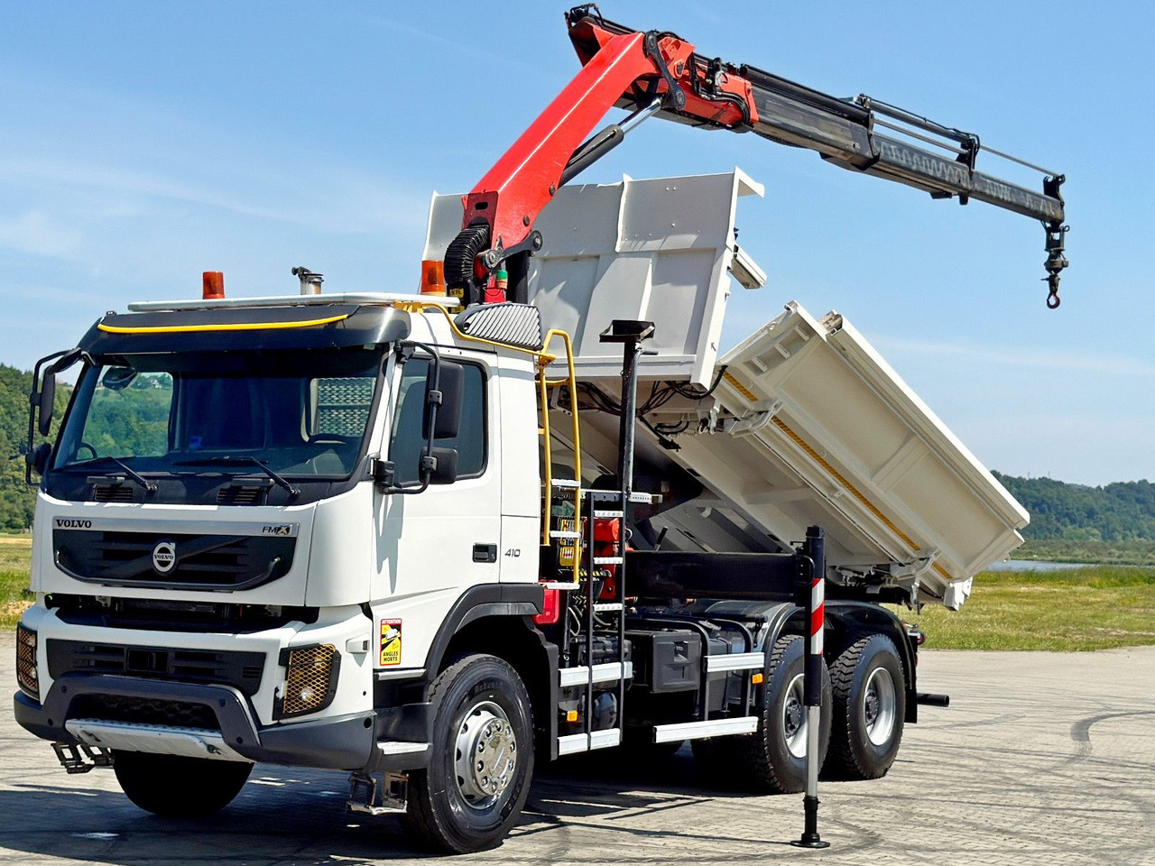Volvo FMX 410 Kipper 4,70m *PK 14002-EH B/FUNK *6x4 - Crane truck: picture 3 Volvo FMX 410 Kipper 4,70m *PK 14002-EH B/FUNK *6x4 - Crane truck: picture 3