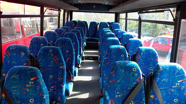 2004 Mercedes 33 seat dual purpose minicoach - Suburban bus: picture 3 2004 Mercedes 33 seat dual purpose minicoach - Suburban bus: picture 3