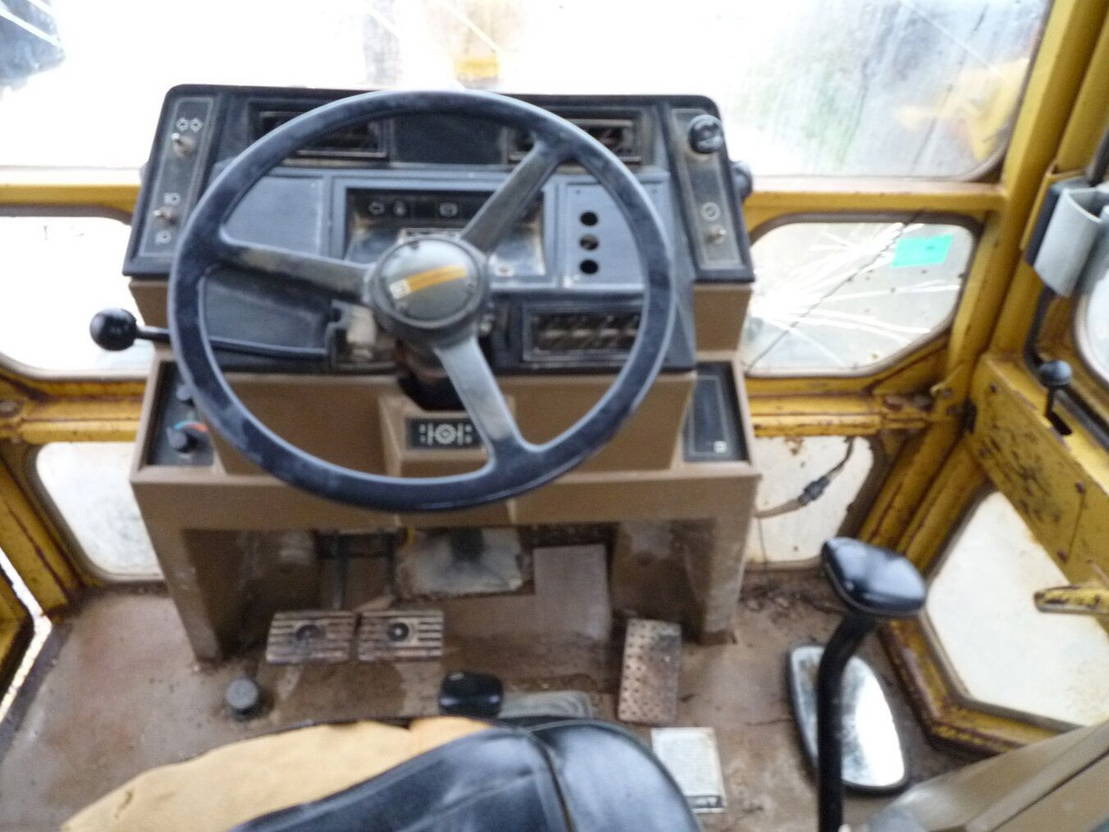 Backhoe loader Caterpillar 438 438: picture 6