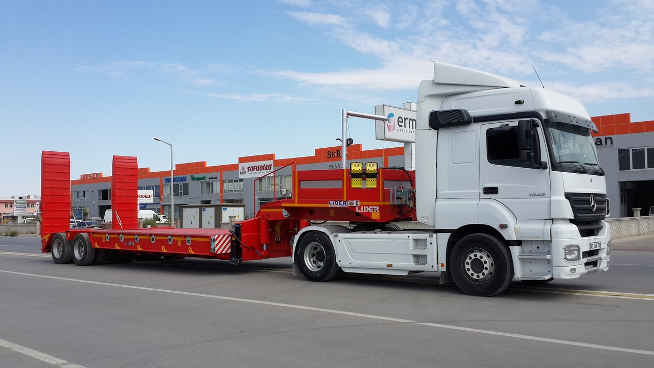 New Low loader semi-trailer for transportation of heavy machinery LIDER 2025 MODEL NEW LOWBOY TRAILER FROM MANUFACTURER: picture 9