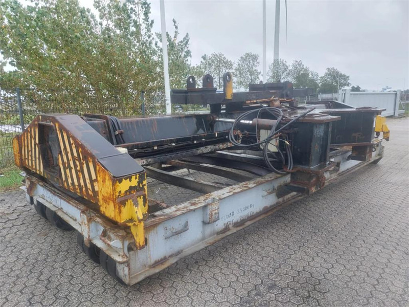 Toplift FLT 3240 - Attachment for Material handling equipment: picture 2 Toplift FLT 3240 - Attachment for Material handling equipment: picture 2