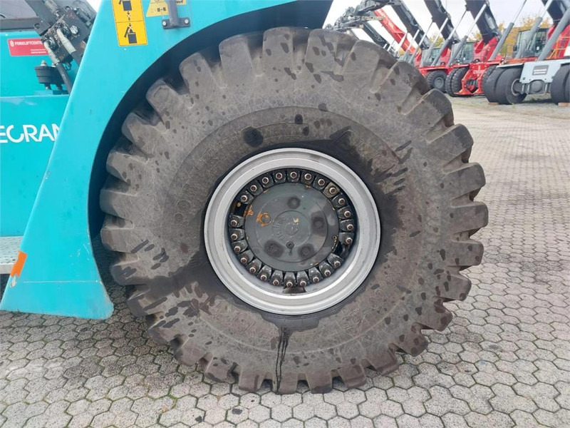 Reach stacker KONECRANES SMV 4531 TC5: picture 10