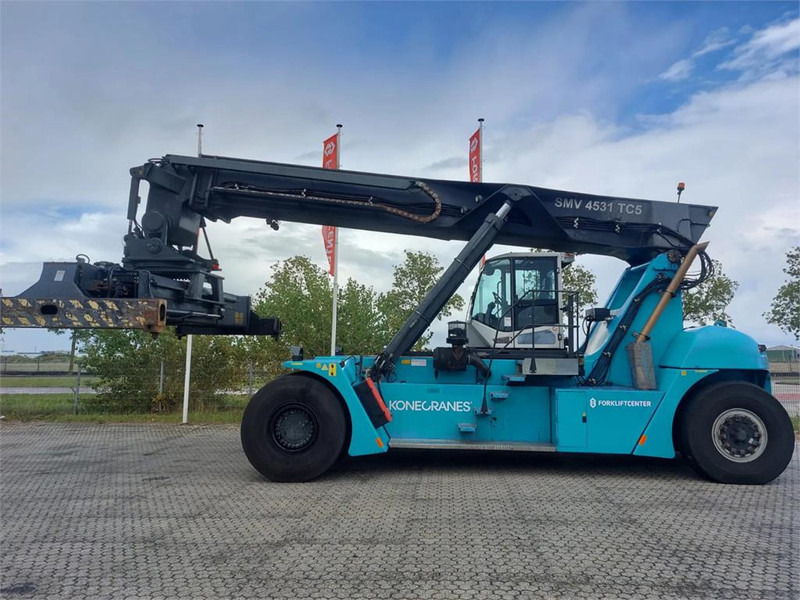KONECRANES SMV 4531 TC5 - Reach stacker: picture 2 KONECRANES SMV 4531 TC5 - Reach stacker: picture 2