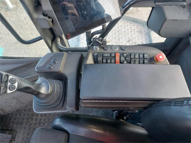 Reach stacker KONECRANES SMV 4532 TC5: picture 14